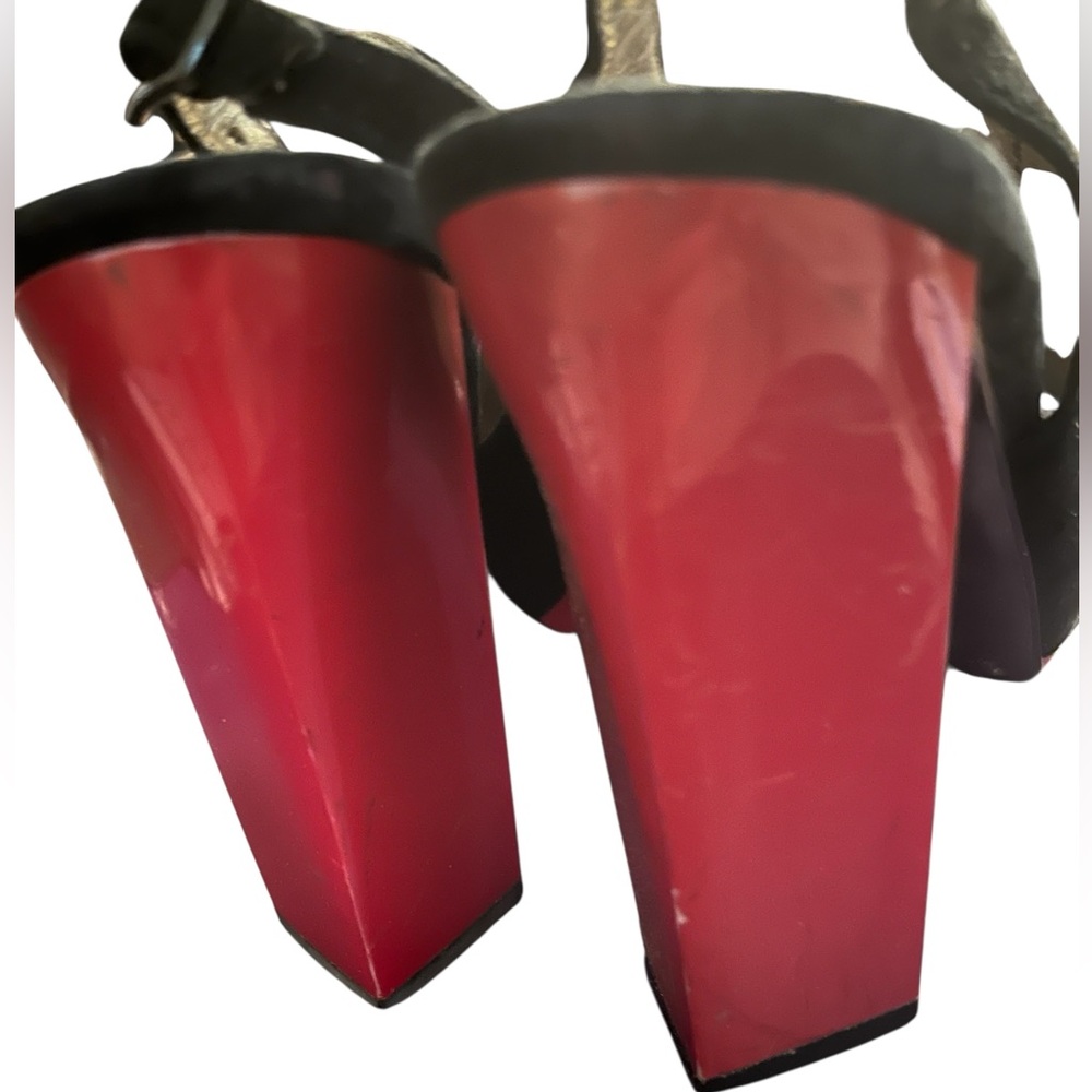 Diane Von Furstenberg size 10 black suede open toe platform heels red heels